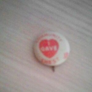Heart Pin Button I Gave 1928 Blood Drive Pin Collection Button Pin (Off Center 2